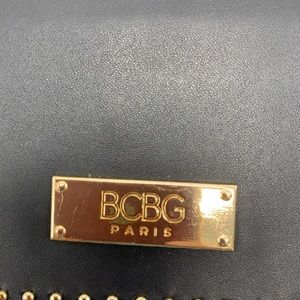 BCBG clutch black